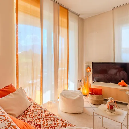 Aurora By Interhome *