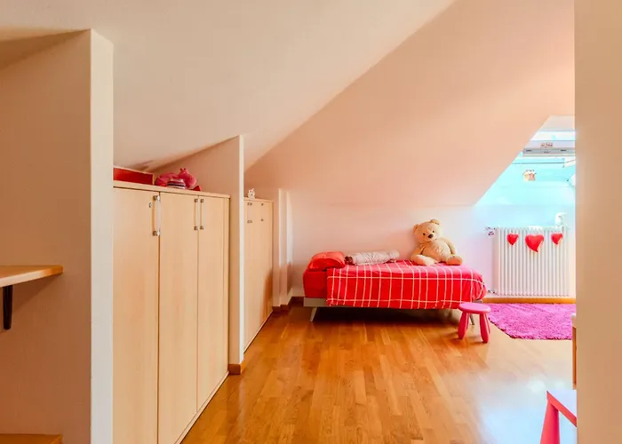 Сasa de vacaciones Aurora By Interhome Colico
