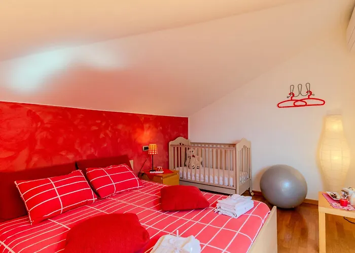 Сasa de vacaciones Aurora By Interhome Colico